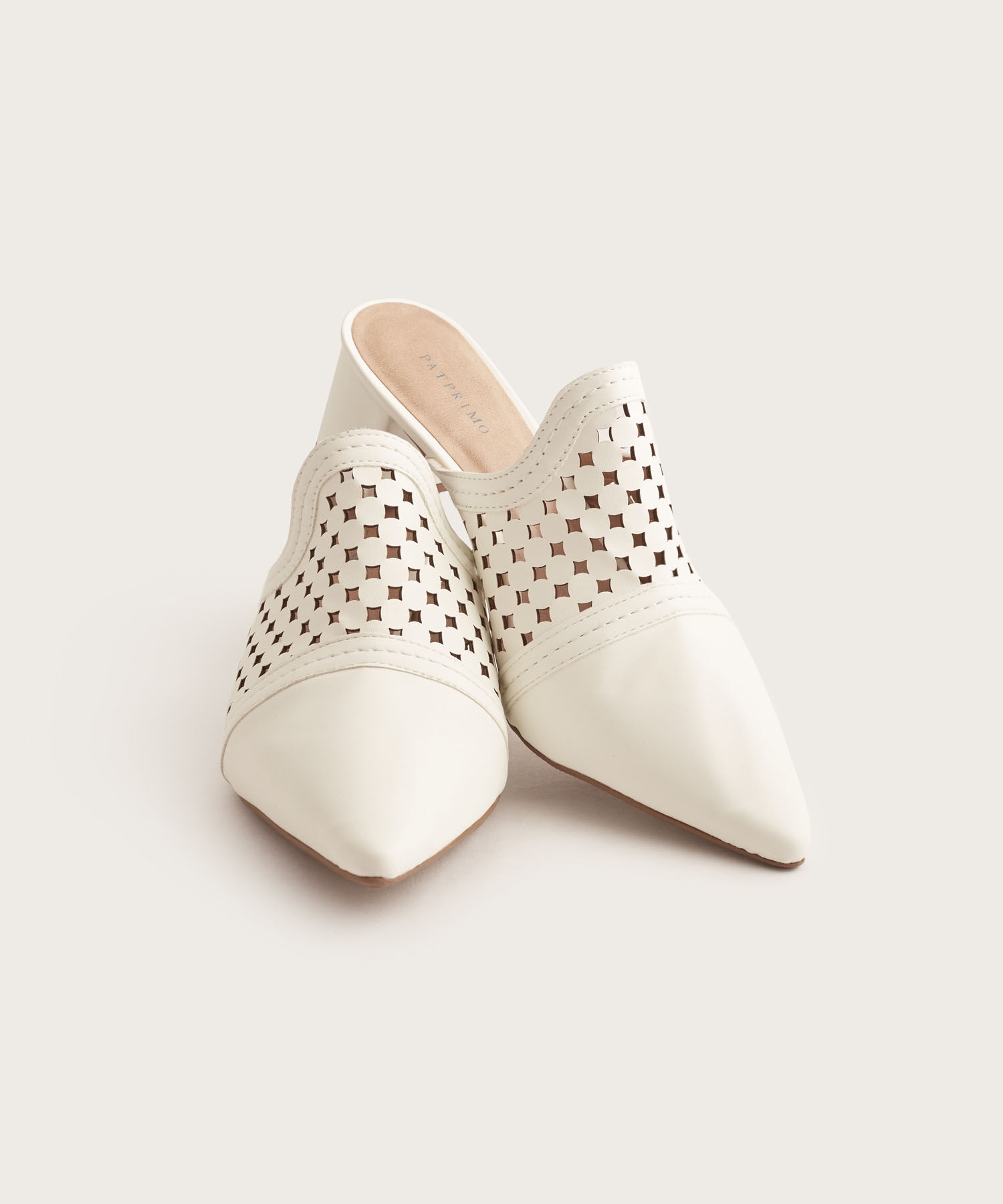 Tacones Blancos Con Textura