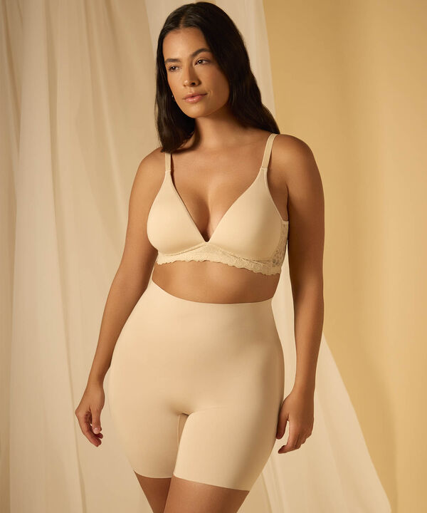 Brasier Triangular  Con Base En Encaje image number null