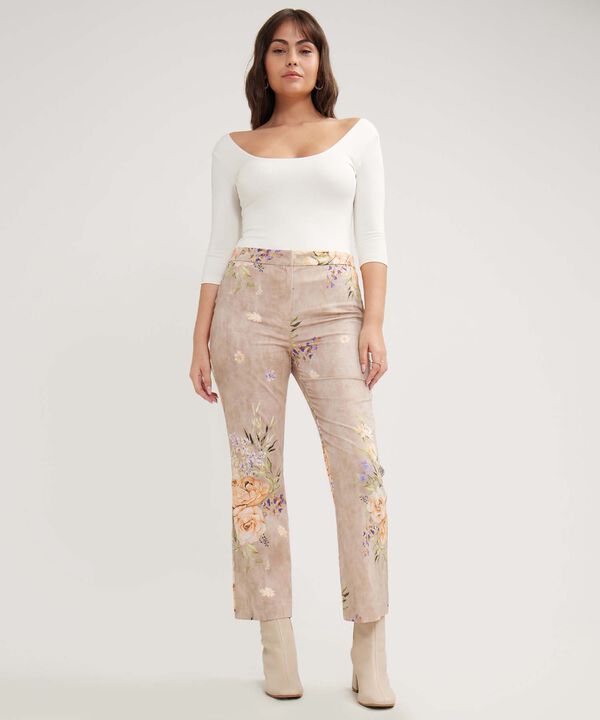Pantalon Flare Estampado image number null