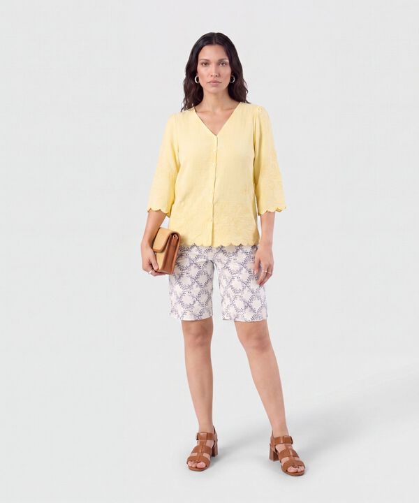 Blusa Bordada Con Botones Para Mujer