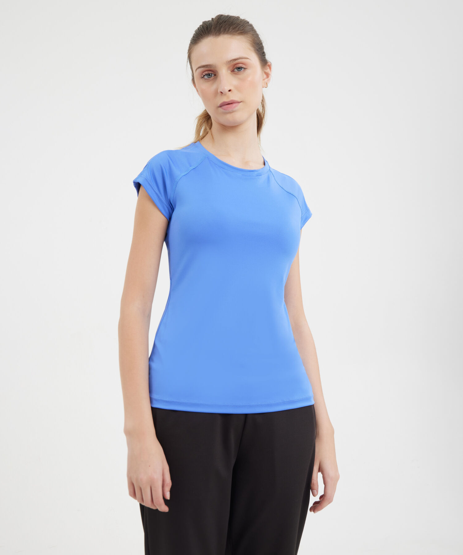 Camiseta Manga Corta Cuello Redondo Con Cortes Espalda Sport Lineas Patprimo Compra Online PATPRIMO