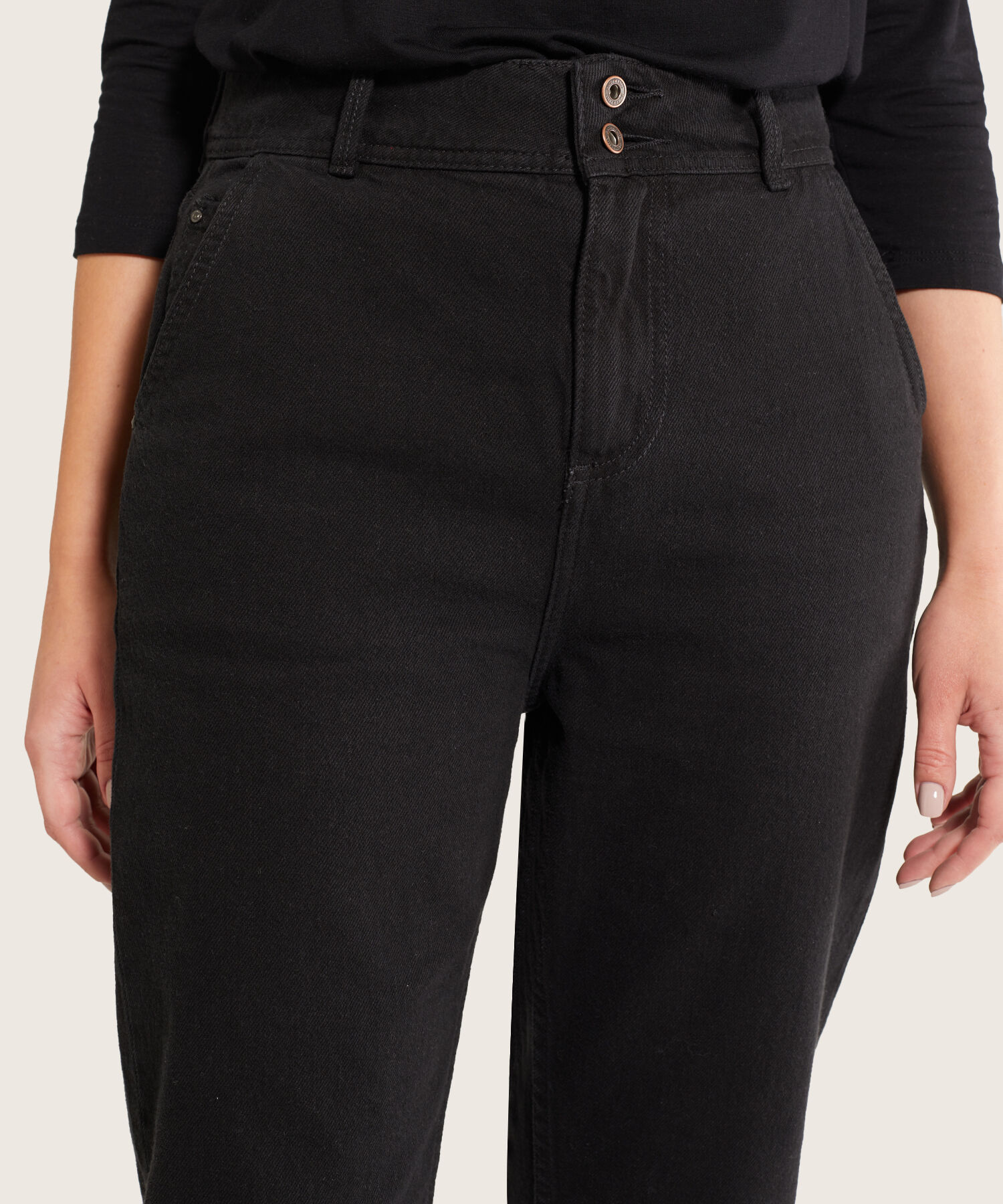 Jean Tipo Straight R&iacute;gido