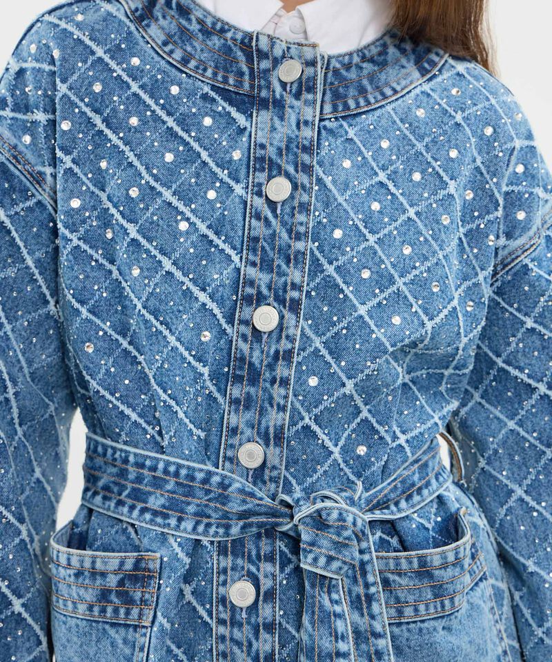 Chaqueta Con Cinturon Tono Medio Con Laser Y Pedrería