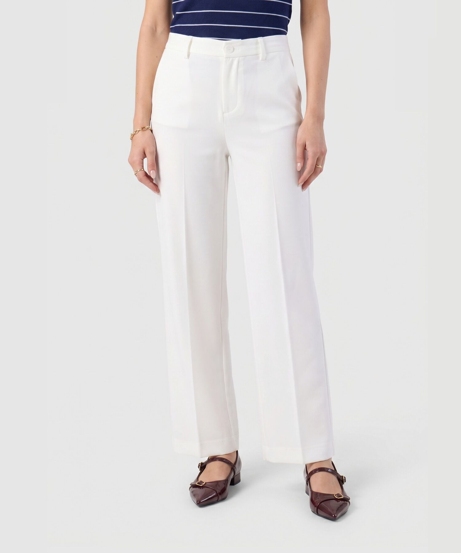Pantal&oacute;n De Bota Recta Para Mujer