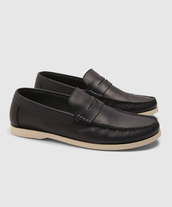 Mocasines en Efecto Cuero image number null