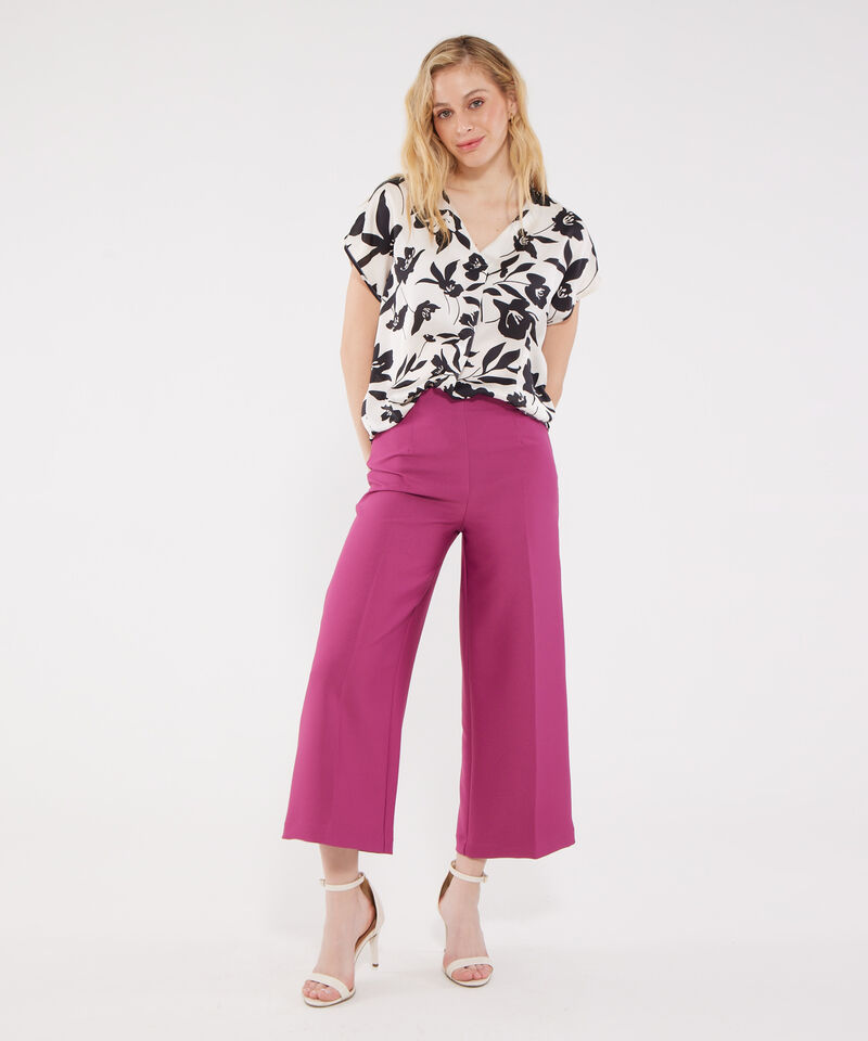 Blusa Manga Corta Rodada Con Escote En V Estampada