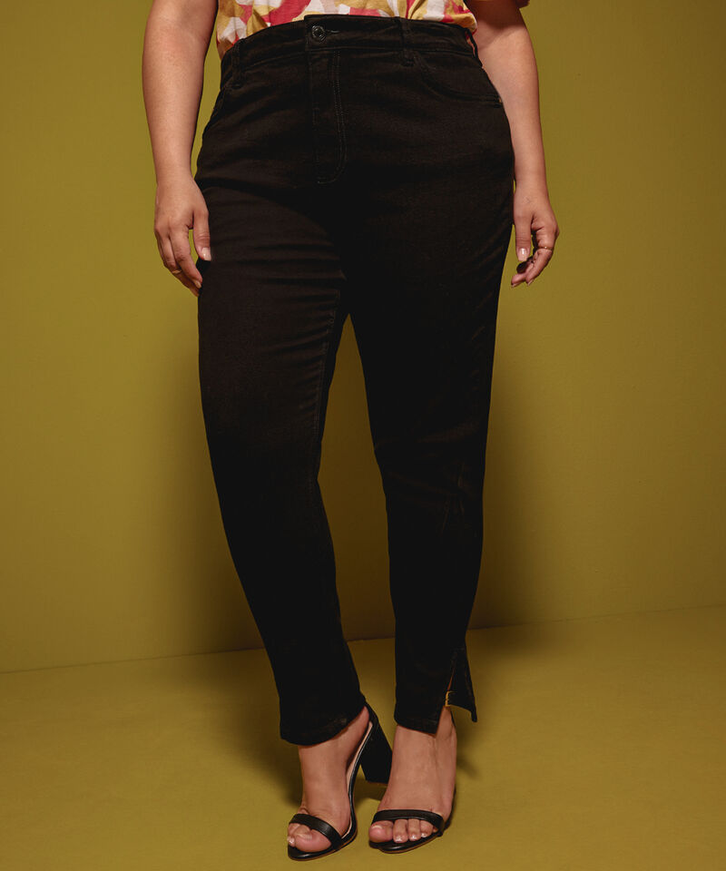 Jean Mom Tono Negro