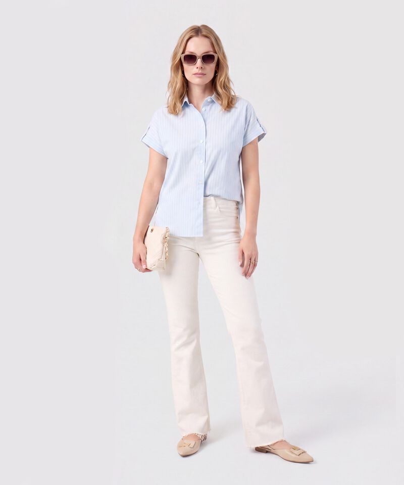 Camisa De Mujer Con Manga Corta Doblada