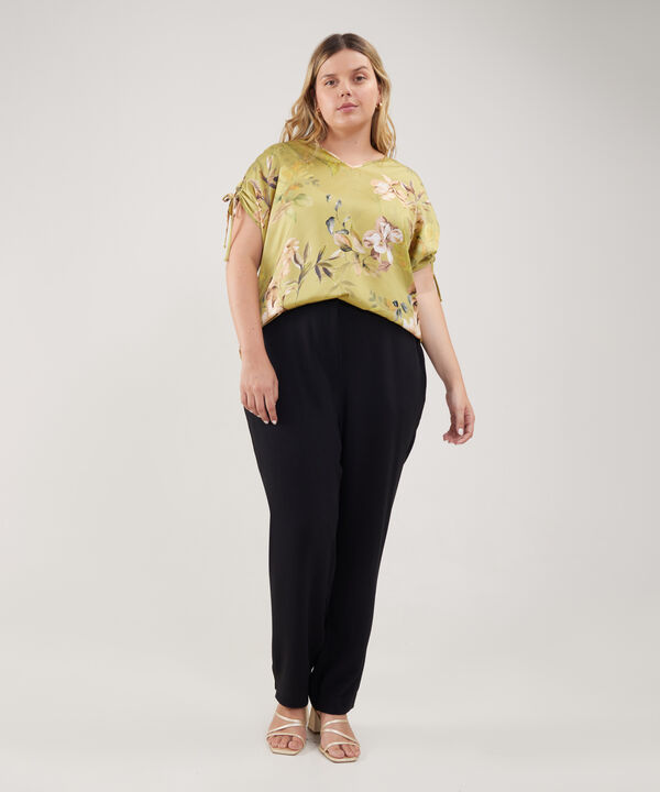 Blusa Cuello V Manga Corta Con Recogido En Hilo Caucho image number null