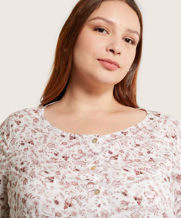 Blusa Manga 3/4 Con Botonadura Estampada
