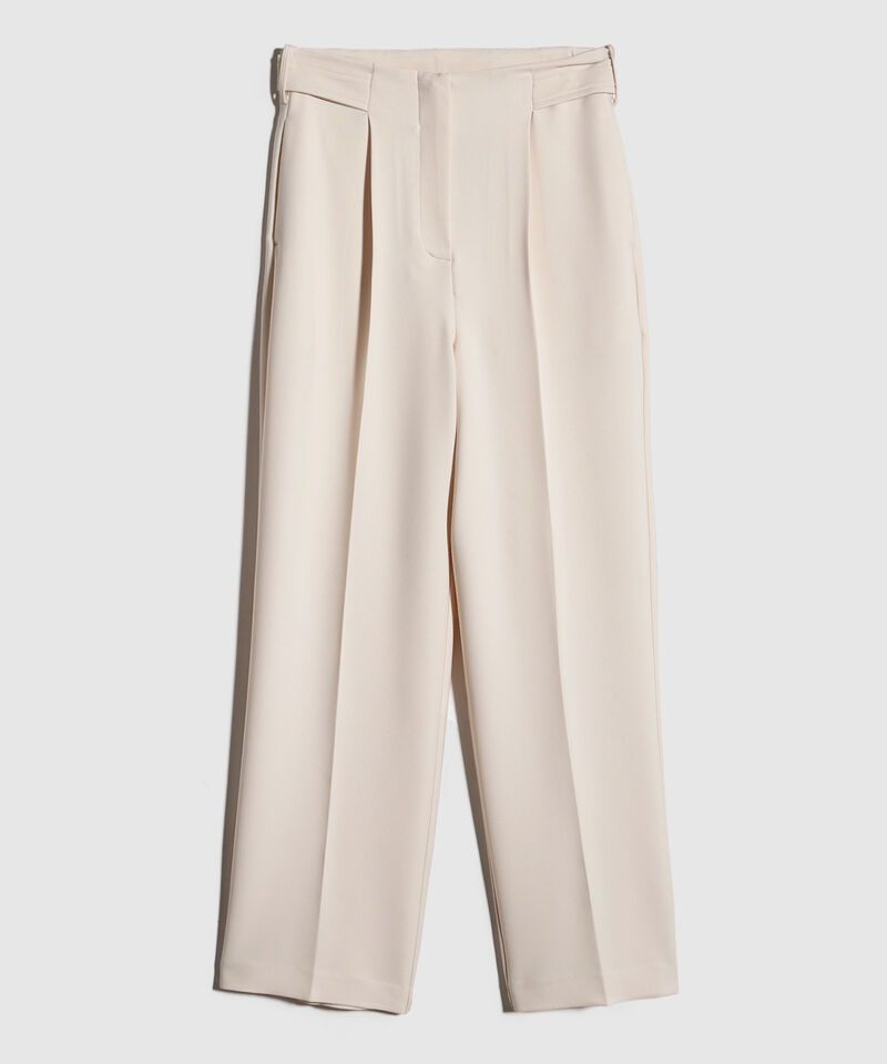 Pantalon Unicolor Con Prenses En Frente