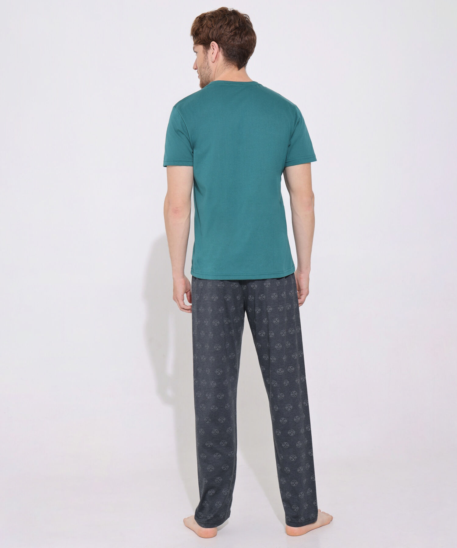 Pijama Set De Camiseta Manga Larga Unicolor Con Screen Y Pantalon Estampado