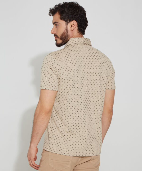 Polo Estampada, Cuello Maquina Duro Con Bolsillo, Silueta Regular Fit Blanco