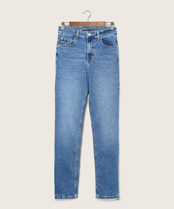 Jean Straight Tono Claro