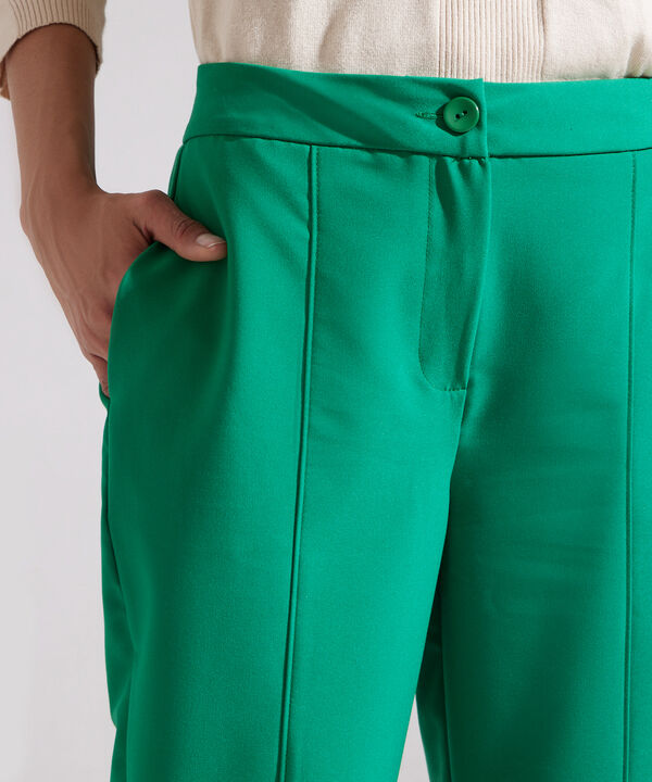 Pantalón Clásico Unicolor Con Vena
