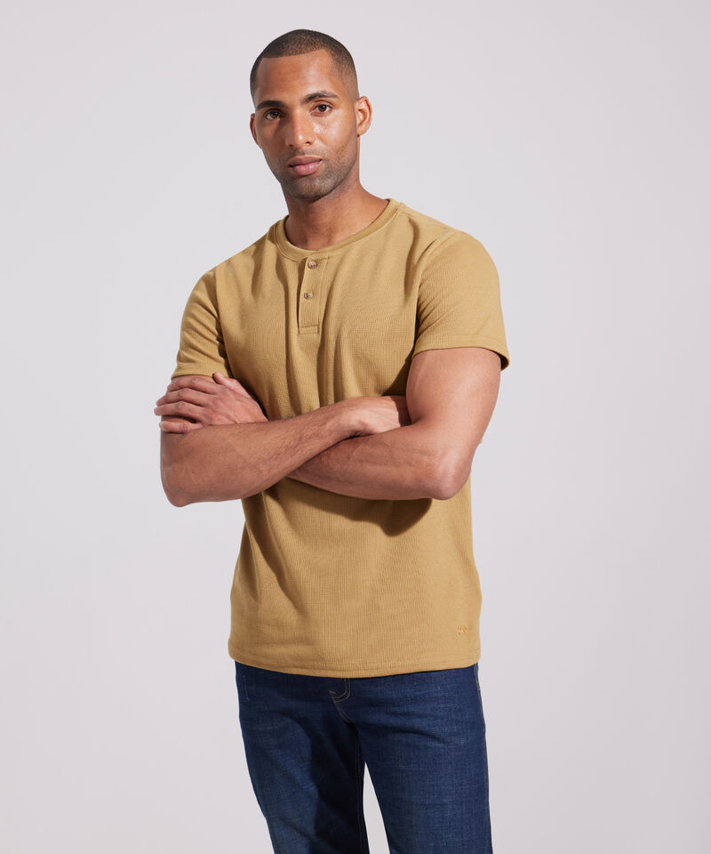 Camiseta Manga Corta Unicolor Cuello Henley