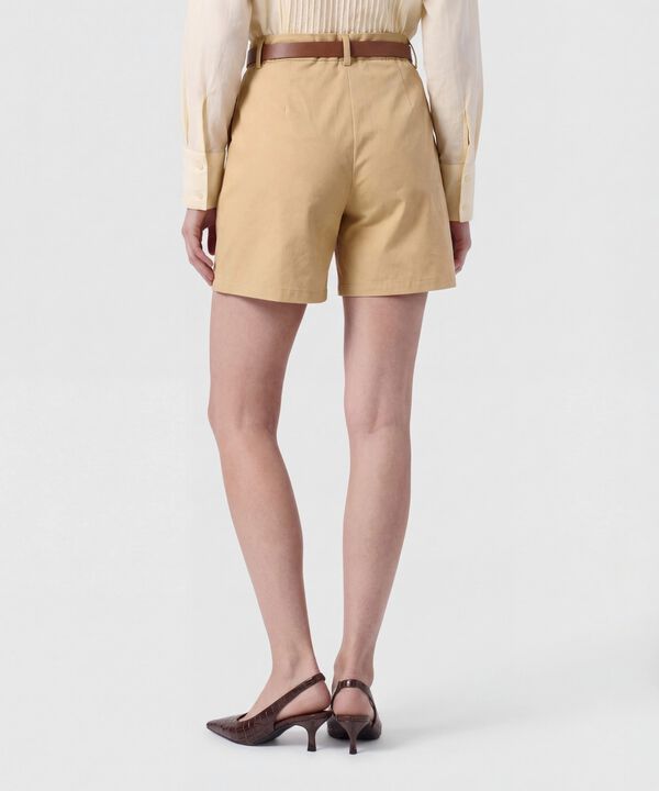 Bermuda De Tiro Alto Con Cinturon Para Mujer