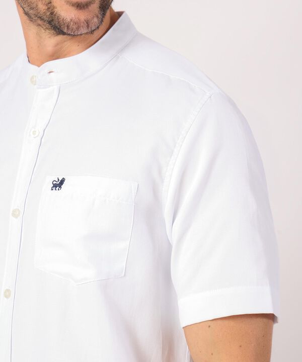 Camisa Unicolor Cuello Mao Con Bolsillo  image number null