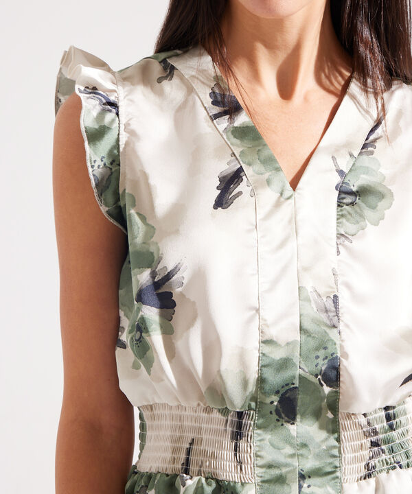 Blusa Estampada Manga Sisa Con Arandela