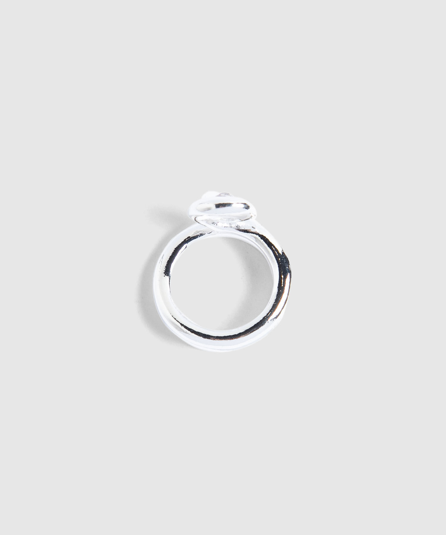 Anillo Plateado con Brillo