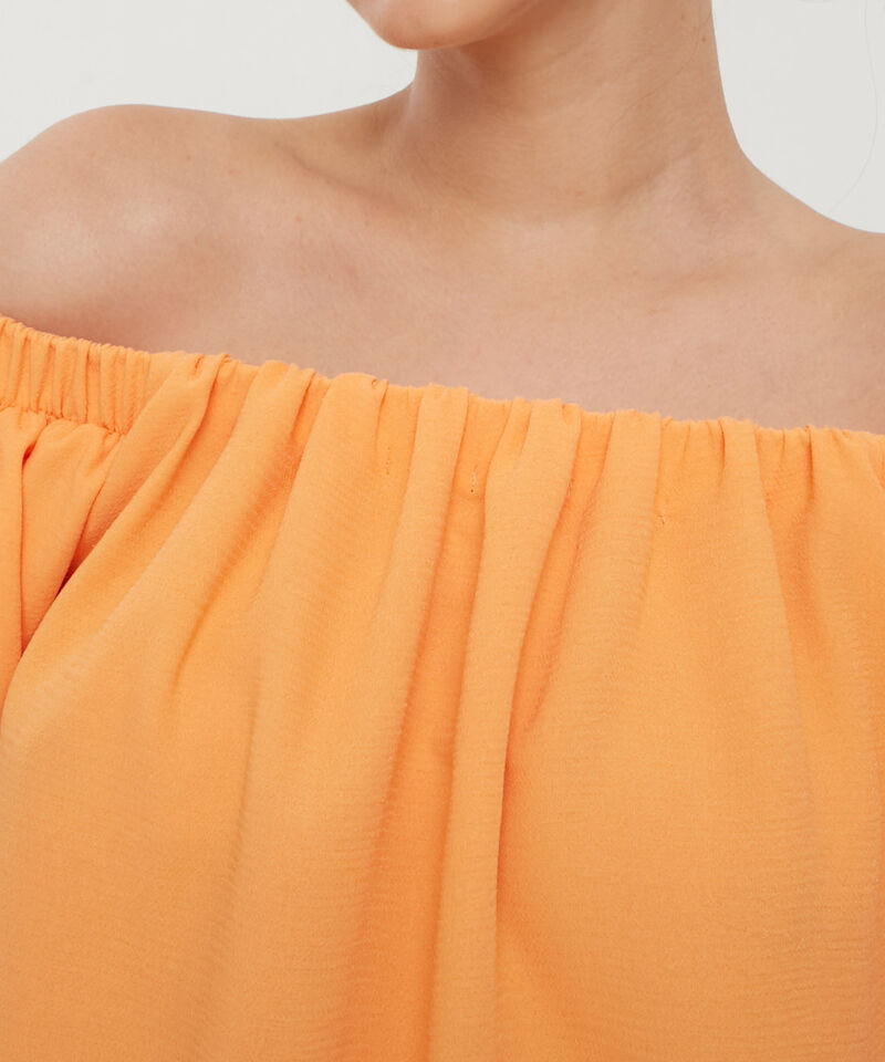 Blusa Encauchada Unicolor Manga Al Codo