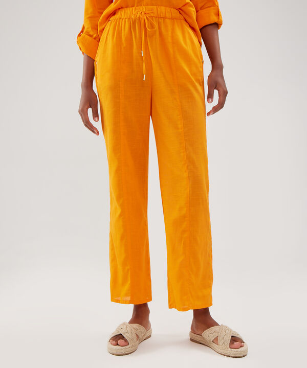 Pantalon Unicolor Bota Recta En Lino image number null