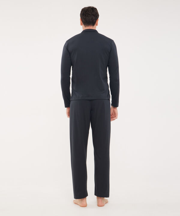 Pijama Camisa Resort Con Detalles Y Pantalón Con Contrastes