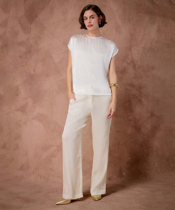 Blusa Texturizada Manga Corta  image number null