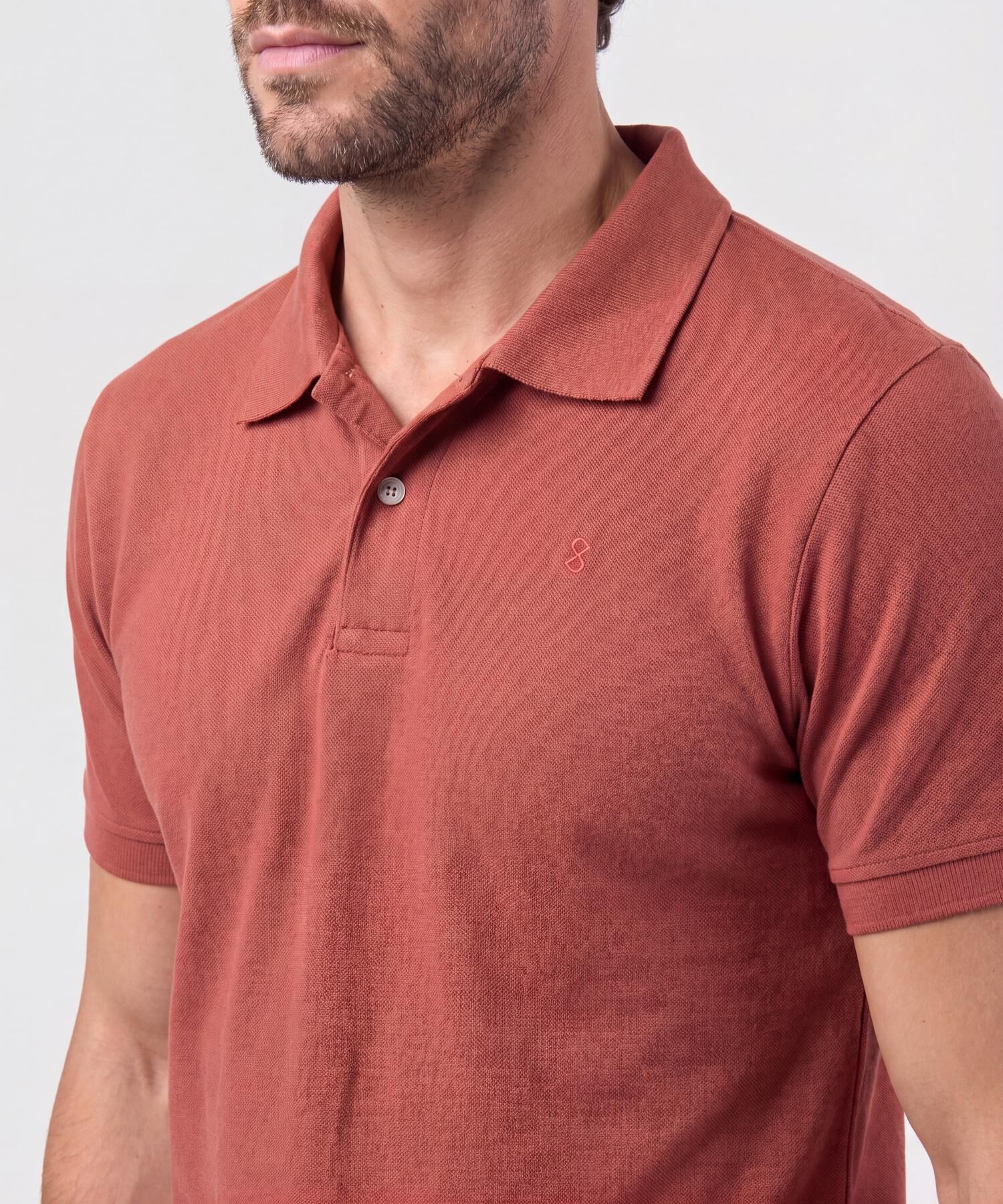Polo con Bordado Para Hombre
