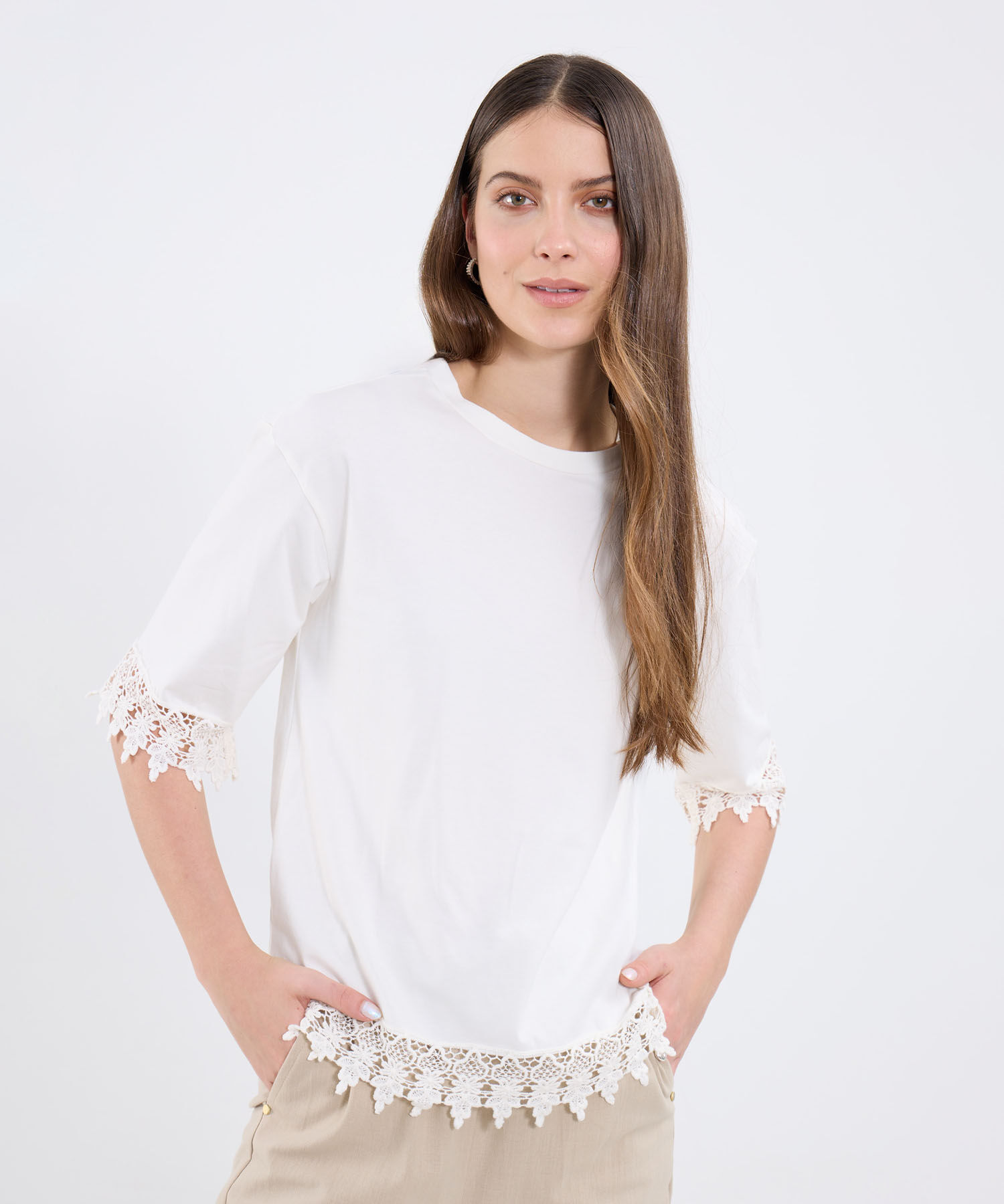 Camiseta Con Detalle