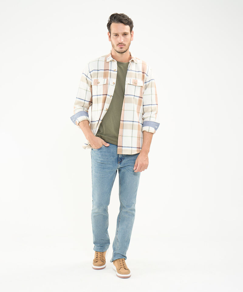 Camiseta con Aplique Bordado