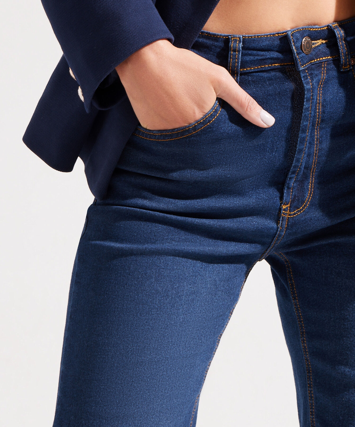 Bermuda en Denim con Guardapolvos
