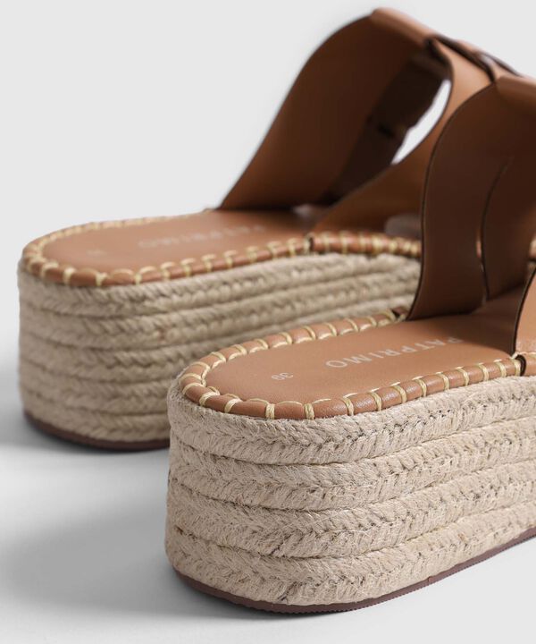 Sandalias Destalonadas