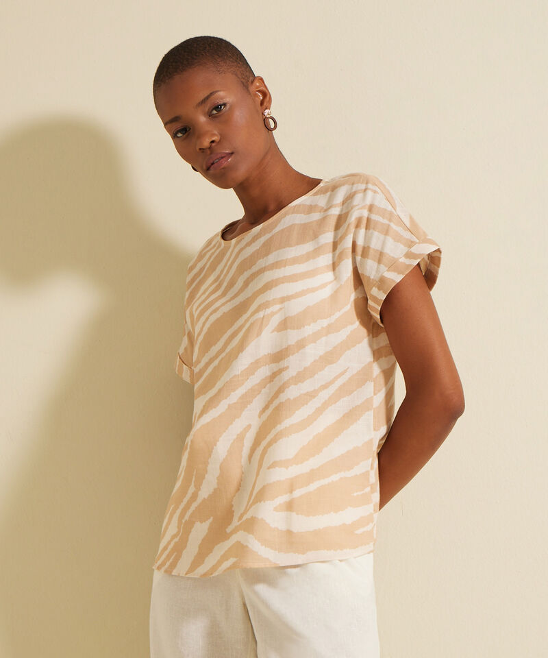 Blusa Manga Corta Corrida Estampada
