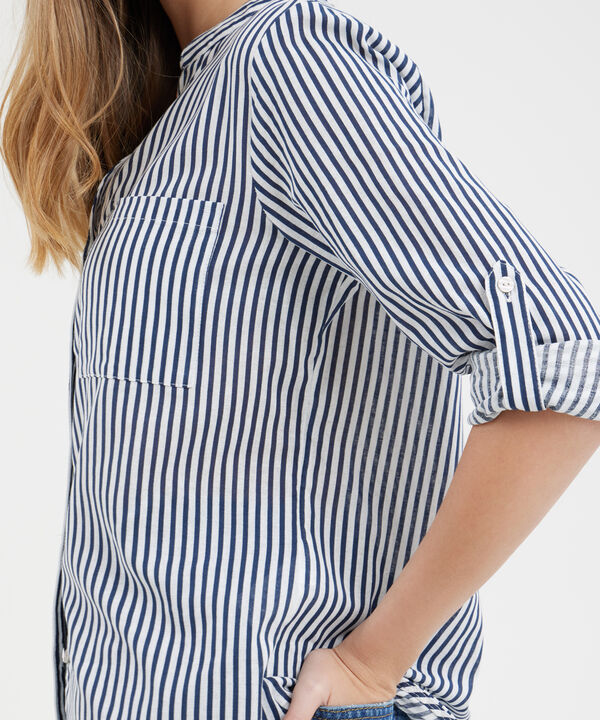 Blusa Manga Larga  Estampada image number null