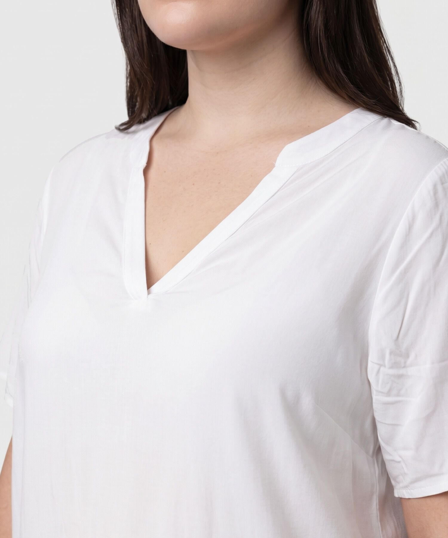 Blusa Fluida Cuello en V para Mujer Curvy