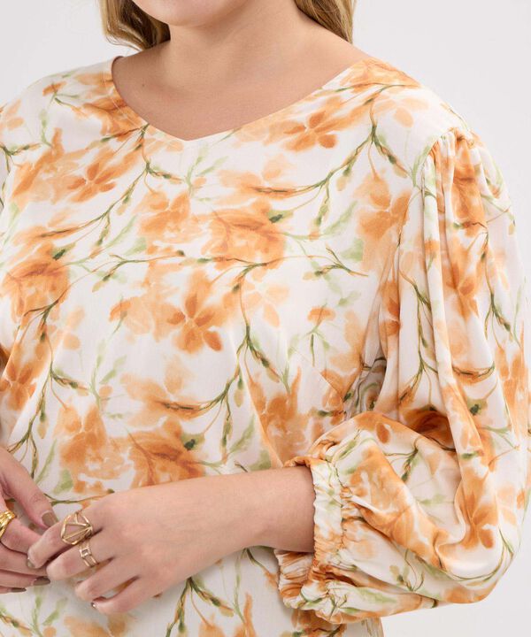 Blusa Estampada, Manga Corta Al Codo Encauchada image number null