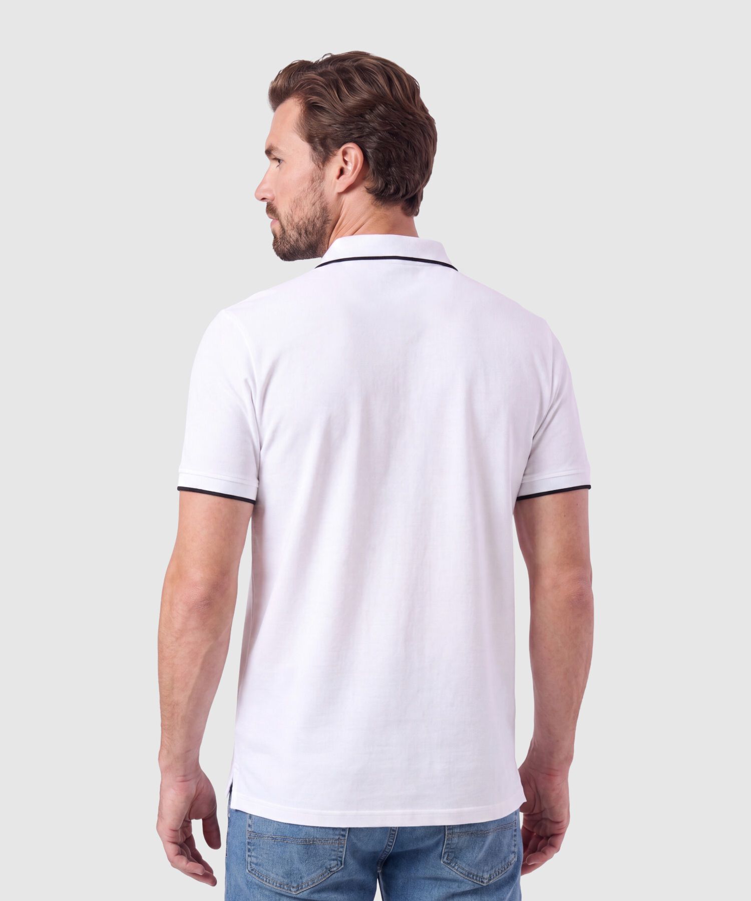 Polo Con Detalle En Cuello Para Hombre