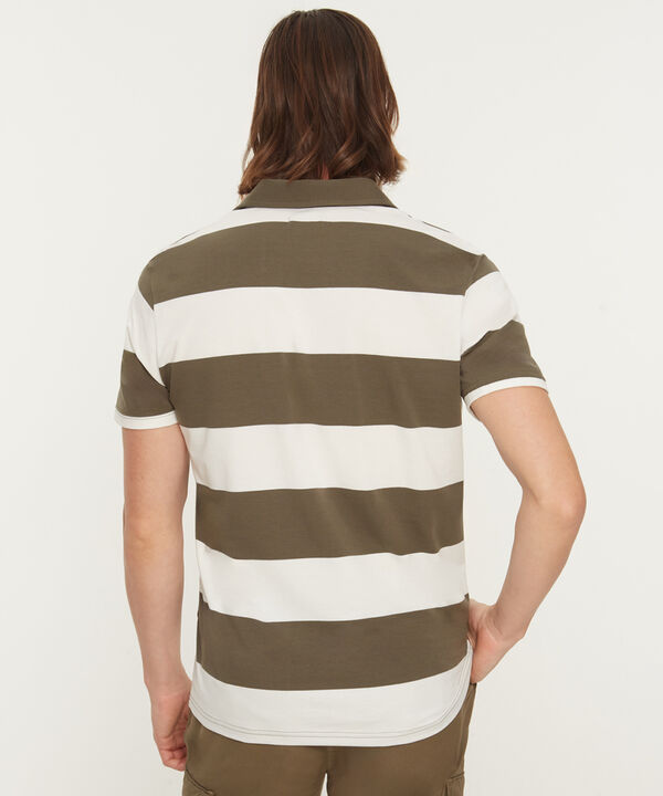 Polo, Cuello Duro Con Silueta Regular Fit, Safari Soft