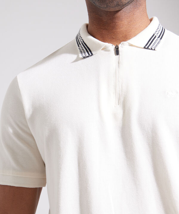 Polo Unicolor, Cuello Y Puños Tejidos, Pechera Con Cremallera Regular Fit image number null