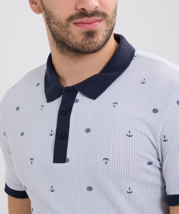 Polo Estampado Cuello Puños Y Pechera Tejida image number null