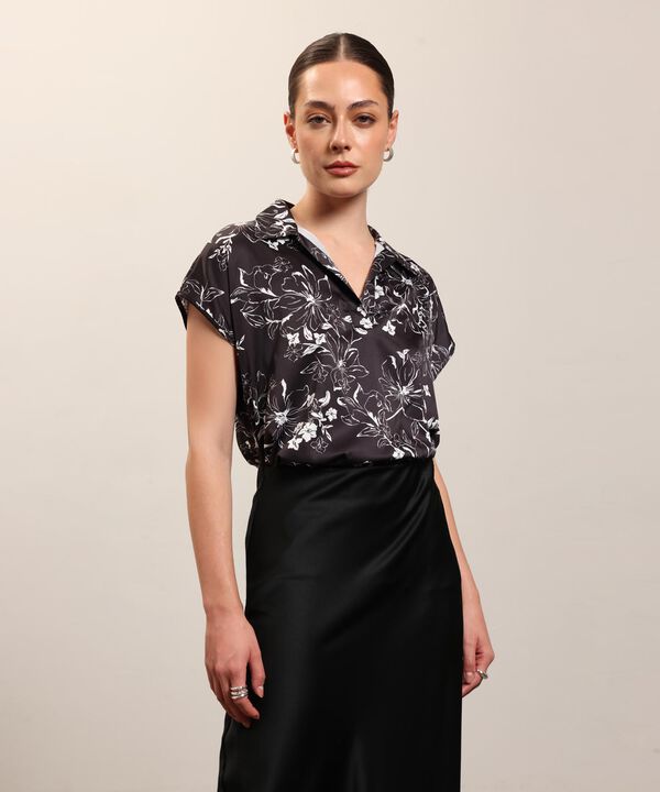 Blusa Manga Corta Estampada  image number null