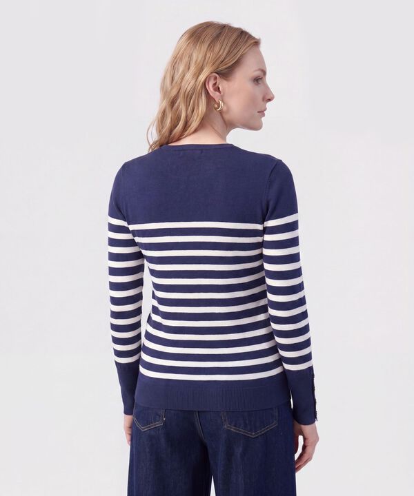 Saco Cuello Redondo Con Botones Laterales