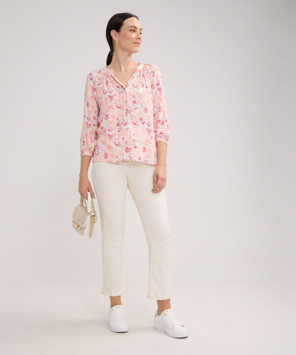 Blusa Manga Tres Cuartos Cuello Neru  Estampada image number null