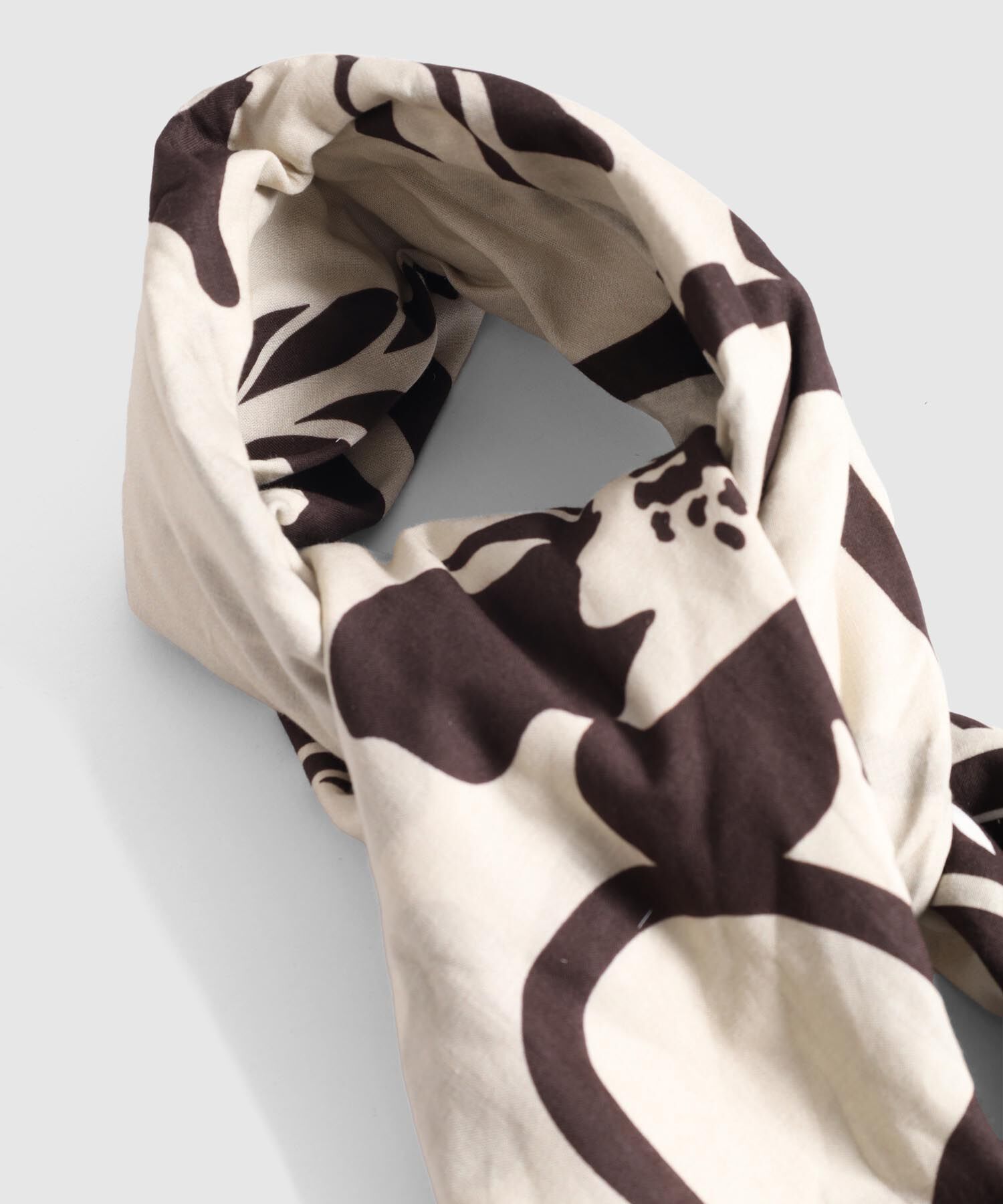 Pa&ntilde;oleta Estampada para Mujer