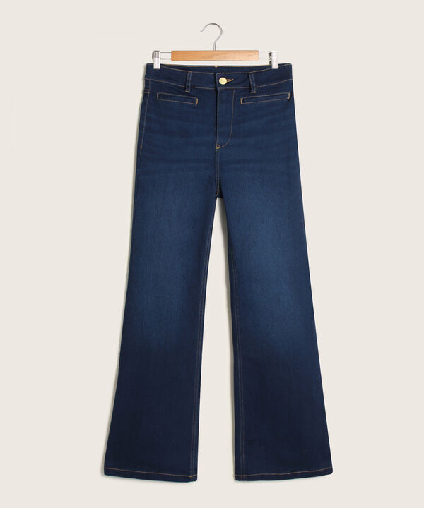 Jean Tipo Flare con Ribetes