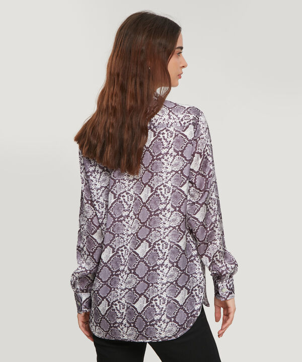 Camisa Estampada En Satín Manga Larga