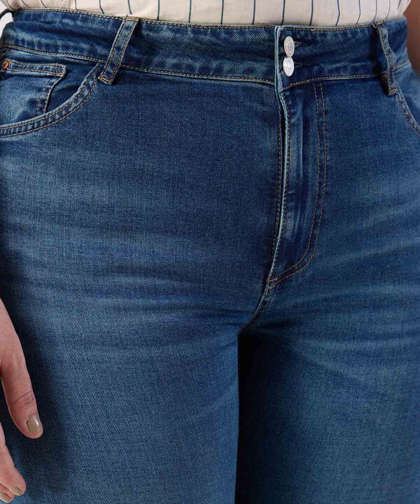 Jeans Cropped Flare image number null