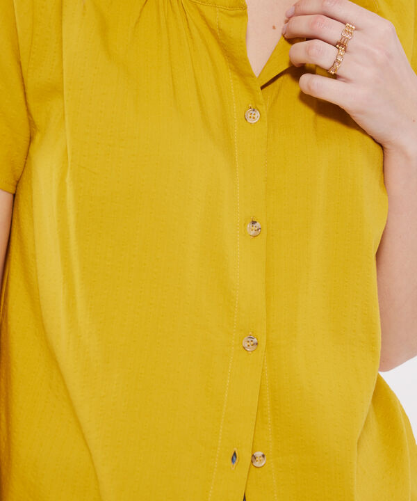 Blusa Recogido En Hombro Y Corte Espalda