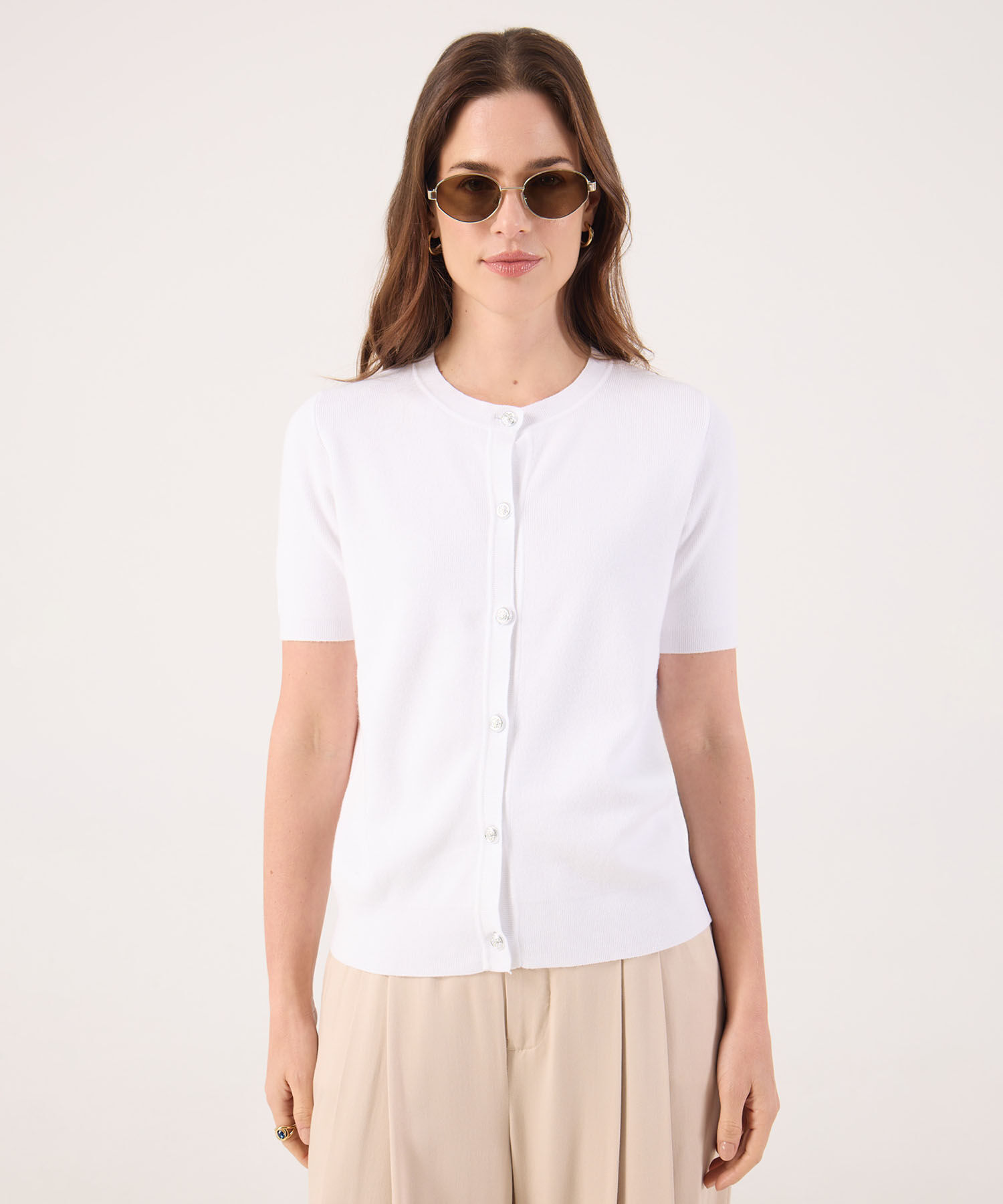 Camiseta Unicolor Con Botones